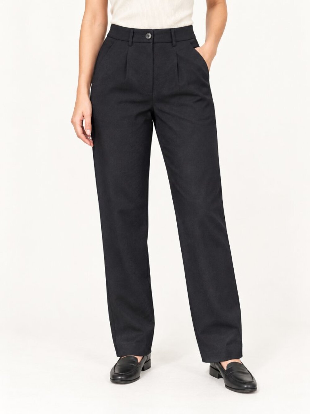 Good Luck Gem Black Pleated High Rise Trousers XS NWT